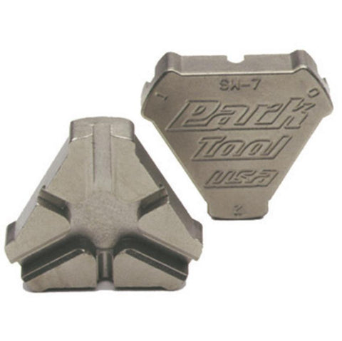 Park Tool Triple Spoke Wrench (SW-7.2) - media_69098cdb-2947-4e3f-bb88-2abbc5a26d5e